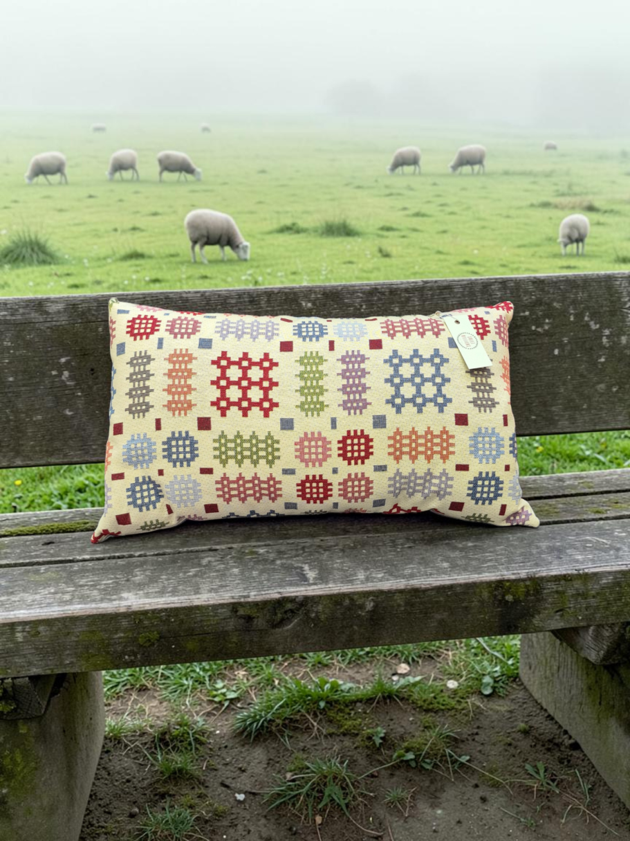 COZY COTTAGE CUSHIONS